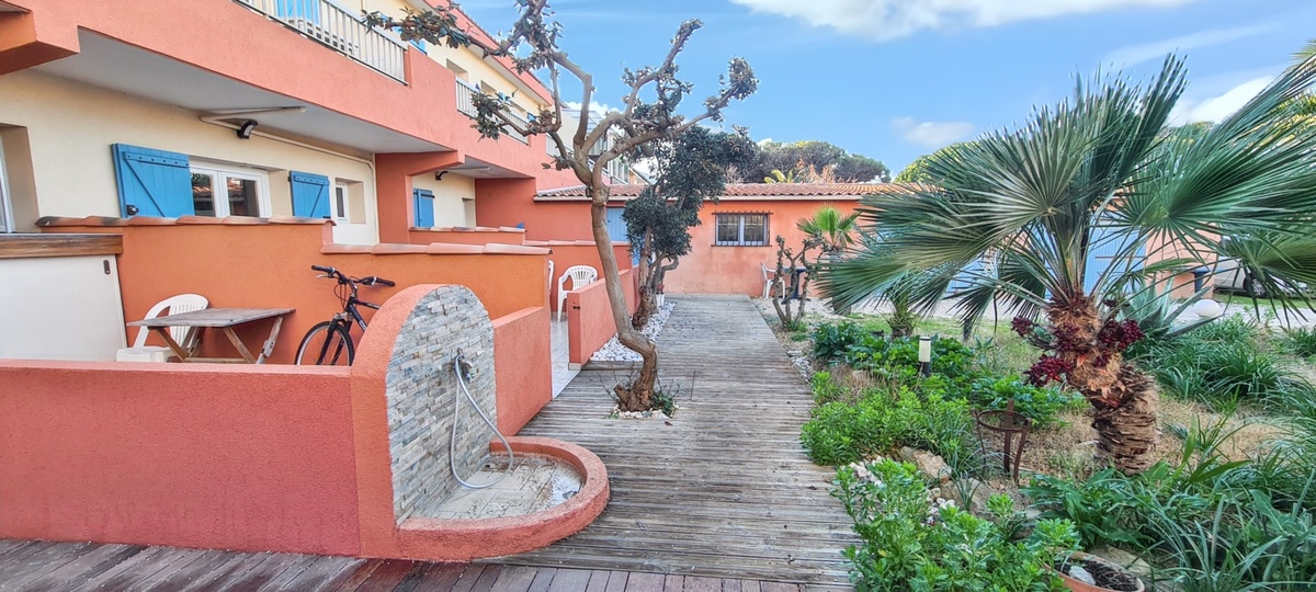 Studio 20 m² avec terrasse et parking à Hyères - Photo 2