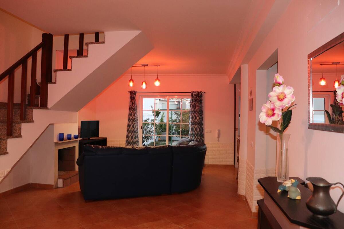 Maison 142 m² avec cheminée et jardin à Grândola - Photo 8