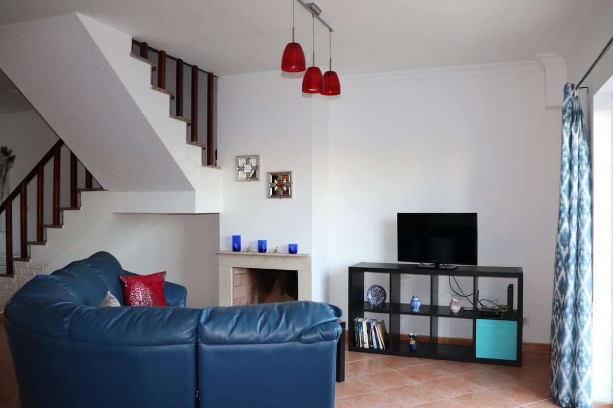 Maison 142 m² avec cheminée et jardin à Grândola - Photo 10