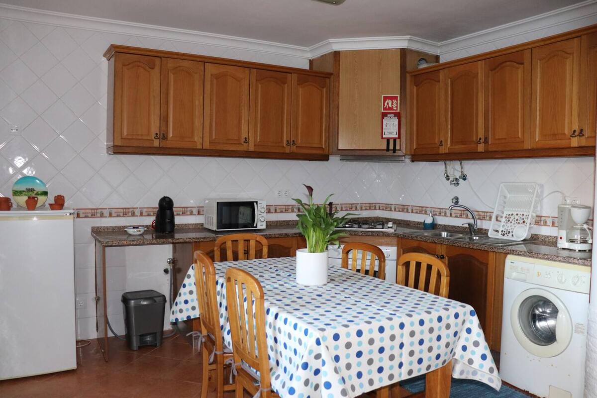 Maison 142 m² avec cheminée et jardin à Grândola - Photo 16