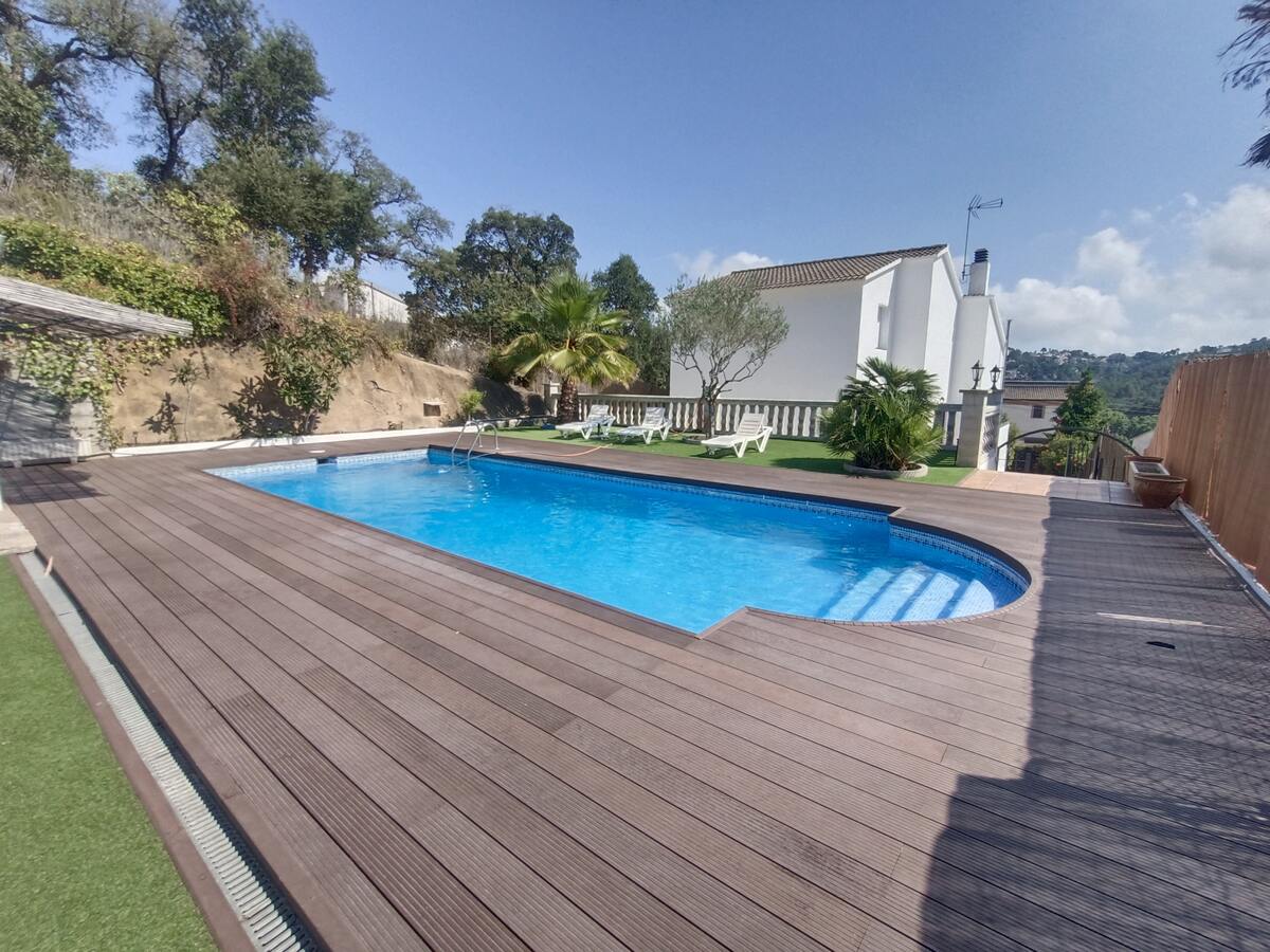 Villa 200 m² à Vidreres : piscine privée ouverte toute l'année - Photo 4
