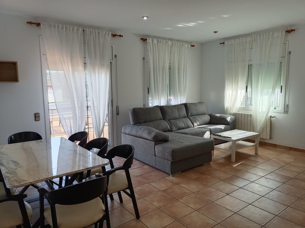 Villa 200 m² à Vidreres : piscine privée ouverte toute l'année - Photo 7