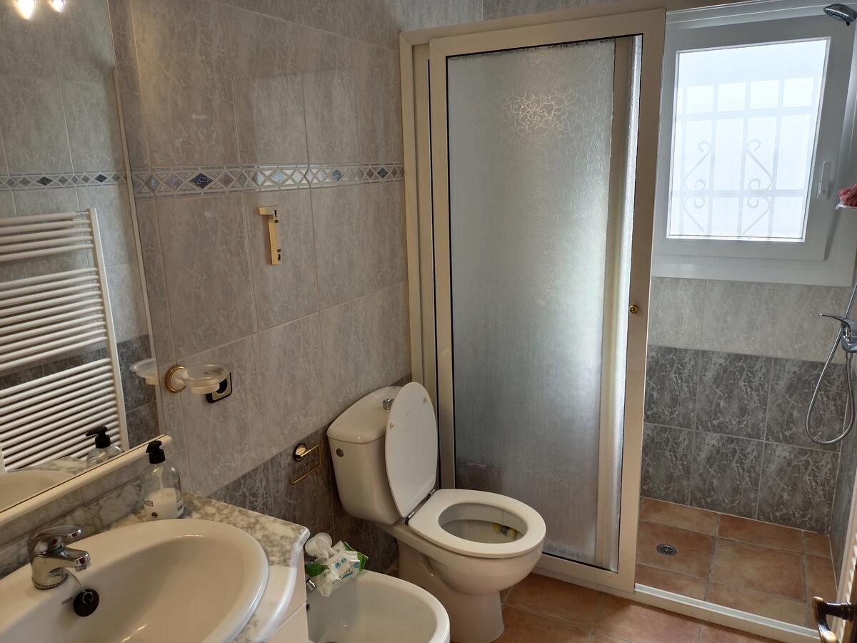 Villa 200 m² à Vidreres : piscine privée ouverte toute l'année - Photo 32