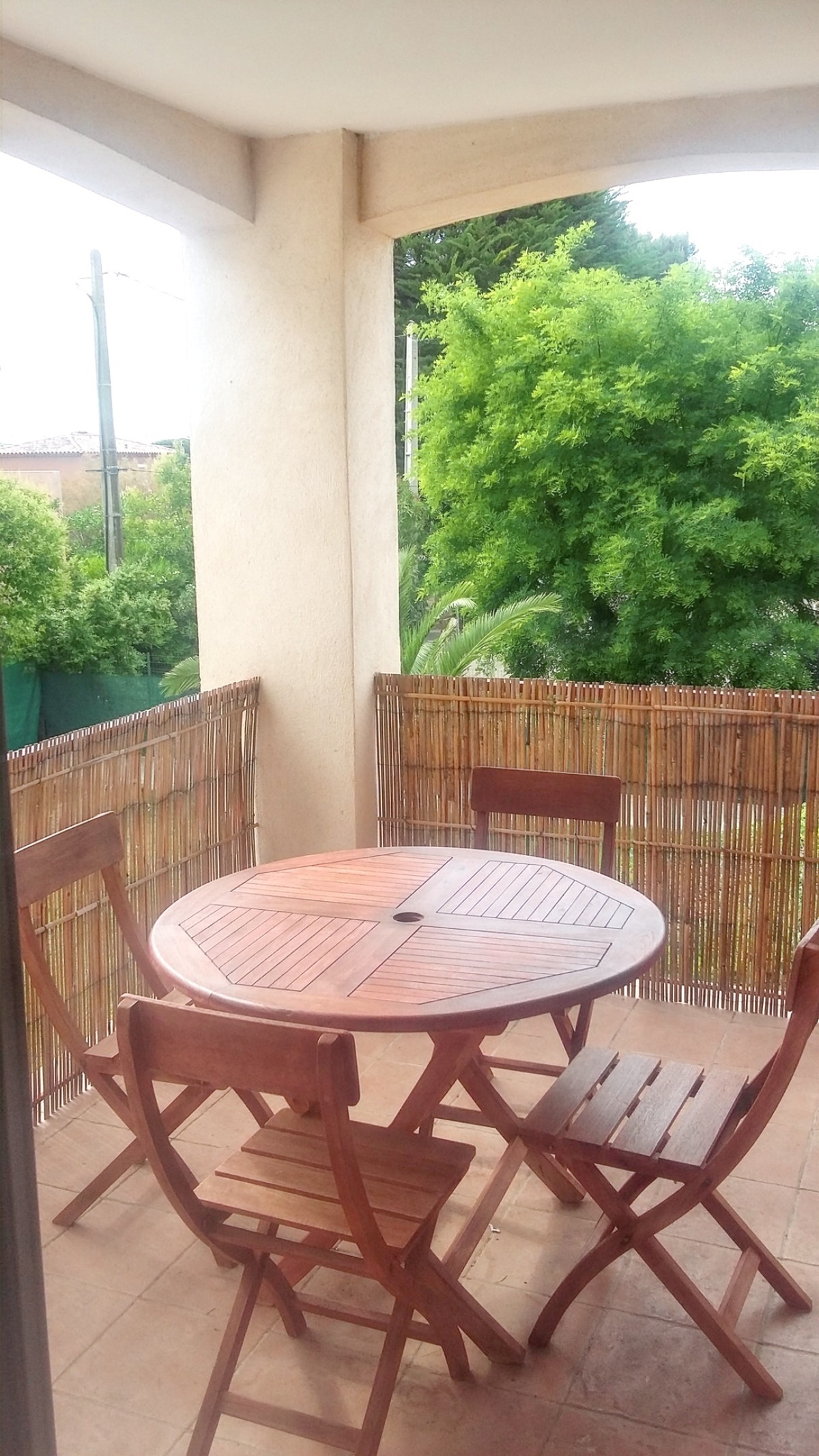 Appartement 60 m² balcon et parking à Saint-Cyr-sur-Mer - Photo 1