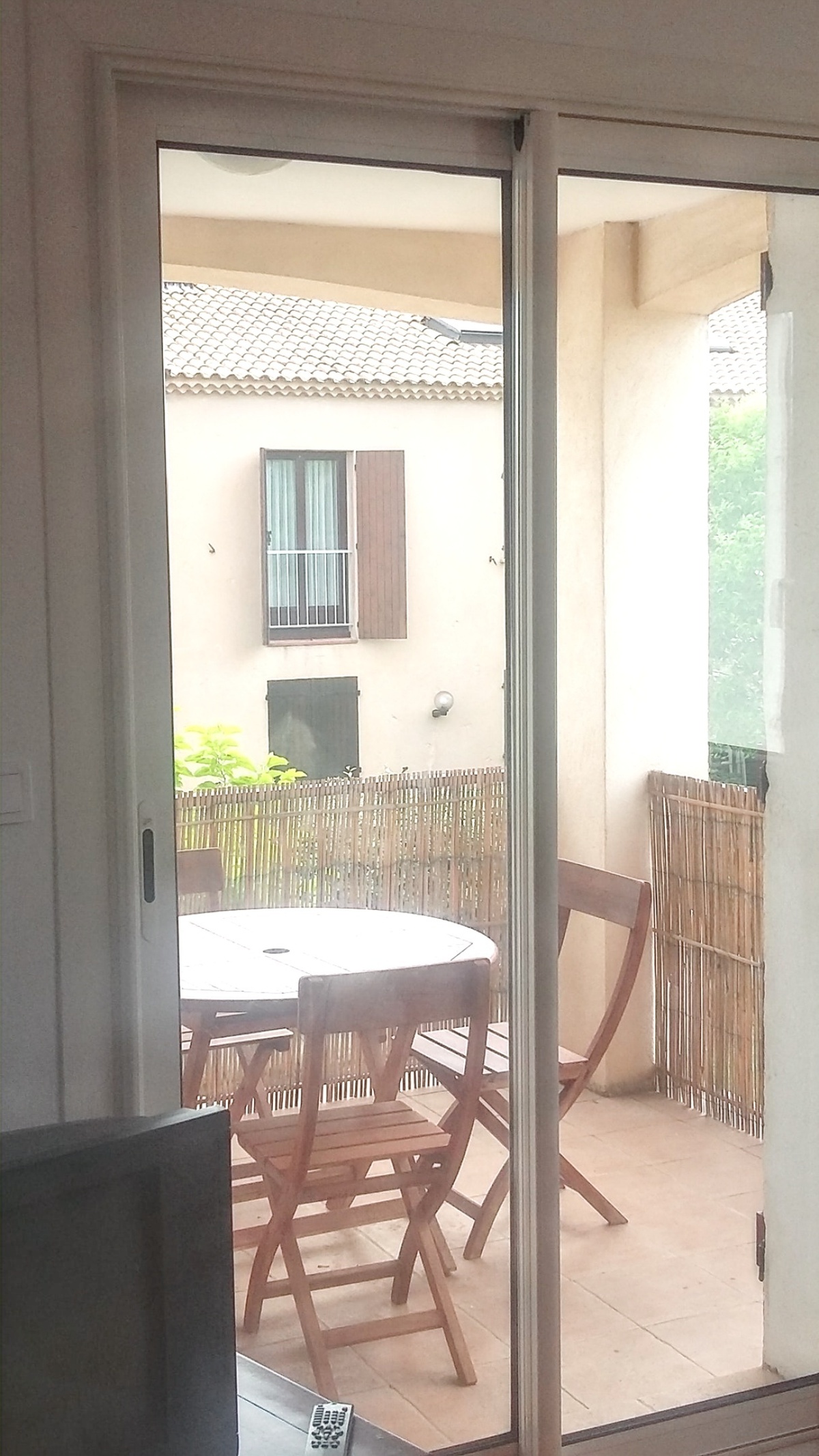 Appartement 60 m² balcon et parking à Saint-Cyr-sur-Mer - Photo 8