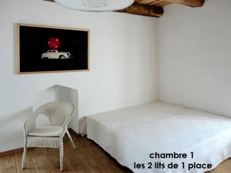 Maison de charme avec jardin clôturé à Arlempdes, 4 personnes : photo 12