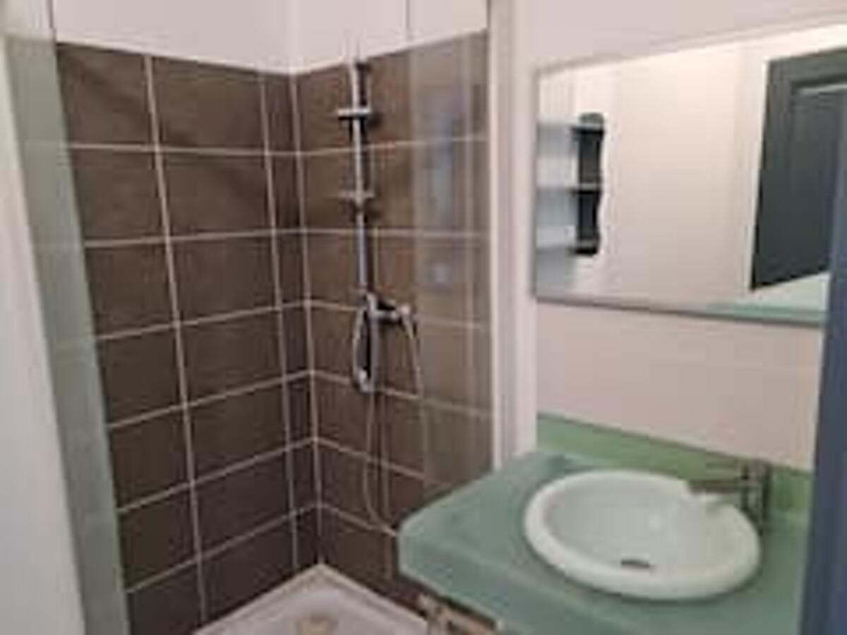 Appartement plain-pied au cœur historique de Beaugency - Photo 3