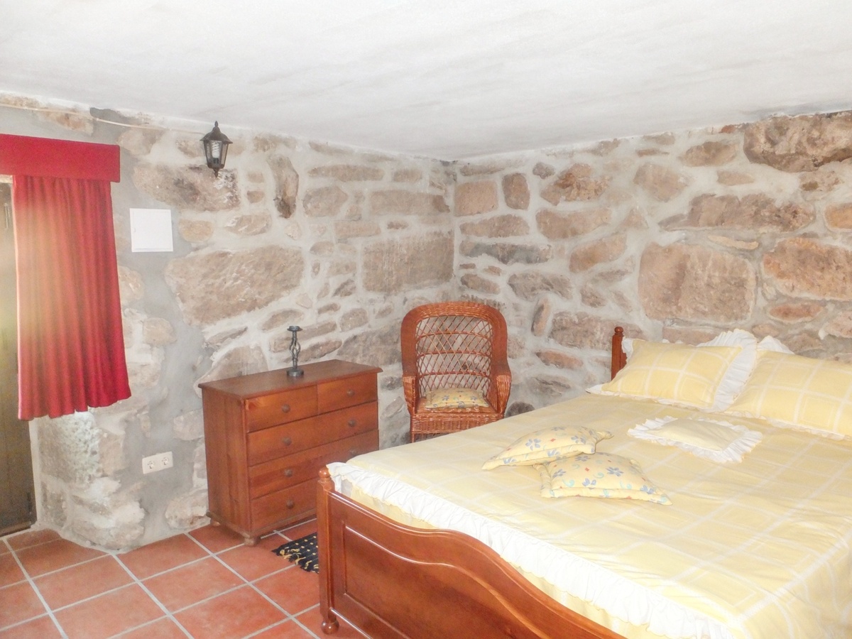 Maison 1 chambre à Águeda avec vue montagnes et piscine - Photo 14