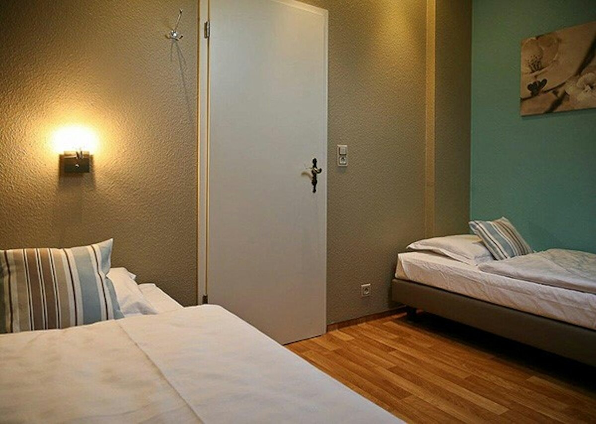 Maison familiale 8 chambres avec tennis et billard à Waimes - Photo 20