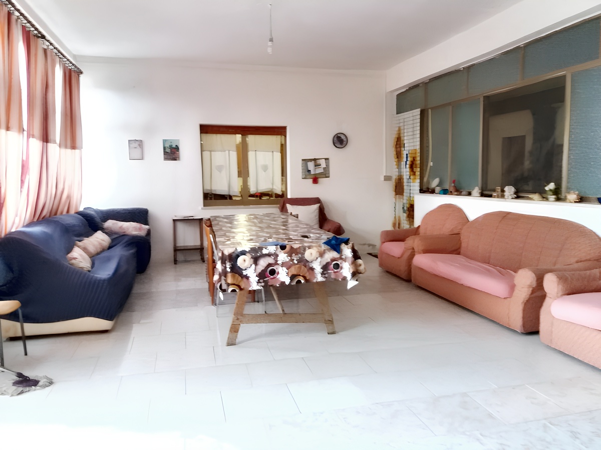 Maison 250 m² pour 9 personnes, jardin clôturé et terrasse - Photo 2