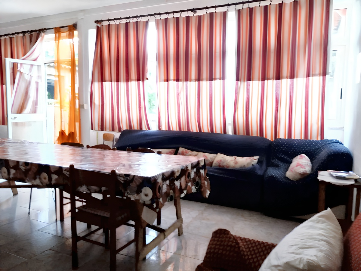 Maison 250 m² pour 9 personnes, jardin clôturé et terrasse - Photo 5