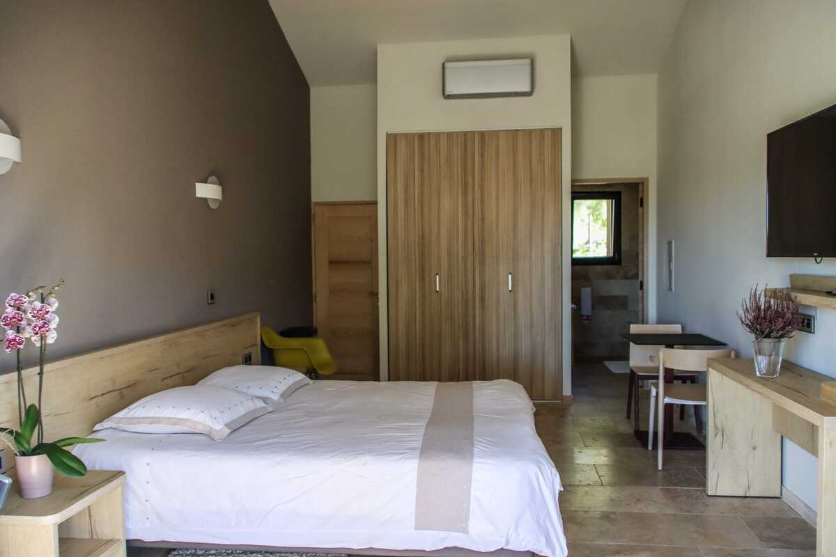 Villa 300 m² piscine chauffée et spa au Beausset - Photo 5