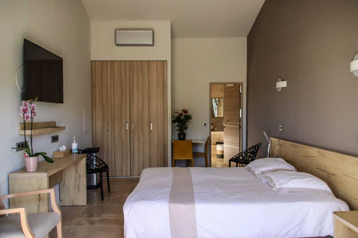 Villa 300 m² piscine chauffée et spa au Beausset - Photo 29