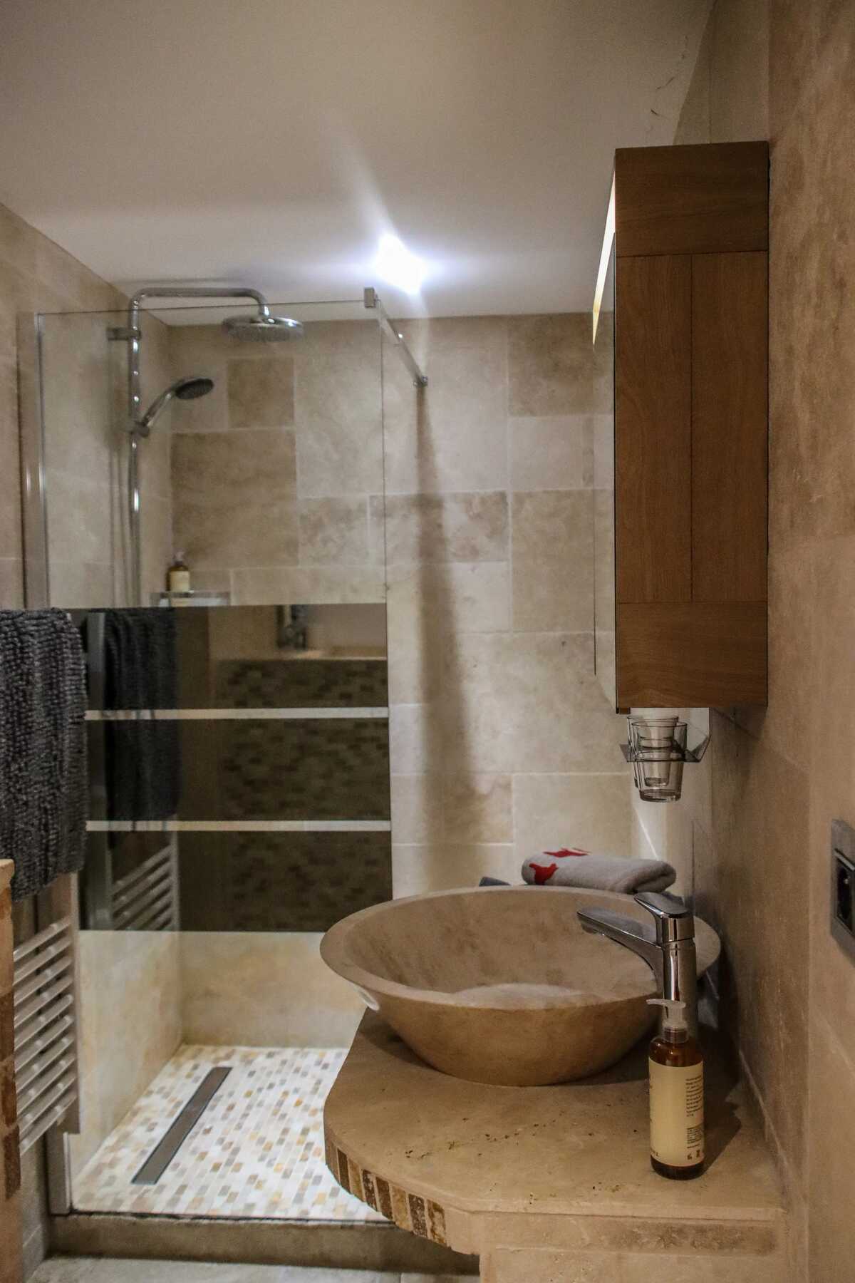 Villa 300 m² piscine chauffée et spa au Beausset - Photo 32