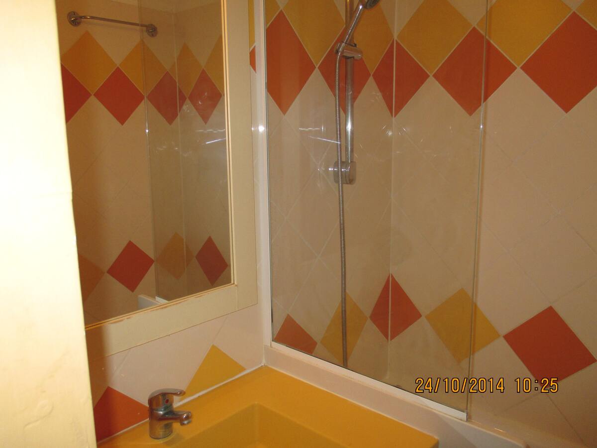 Studio 25 m² balcon privé – Saint-Raphaël - Photo 6