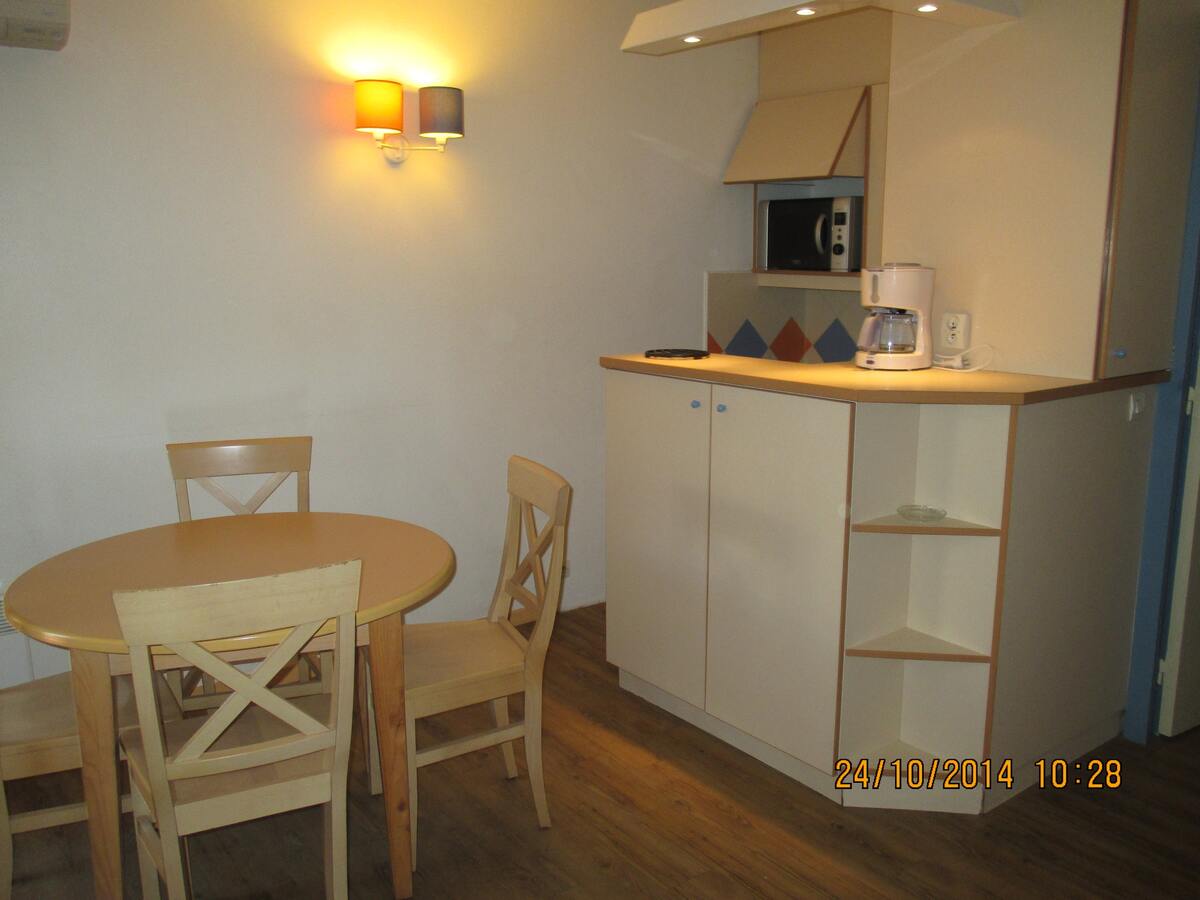 Studio 25 m² balcon privé – Saint-Raphaël - Photo 8