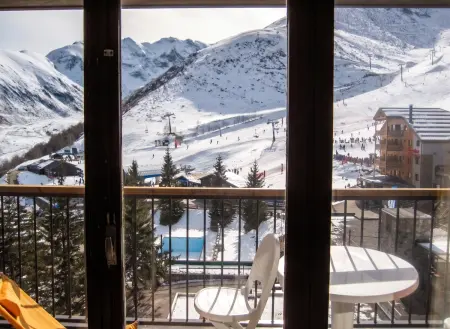 Appartement 6 pers. avec balcon et vue montagne à Gouaux-de-Larboust : photo 2