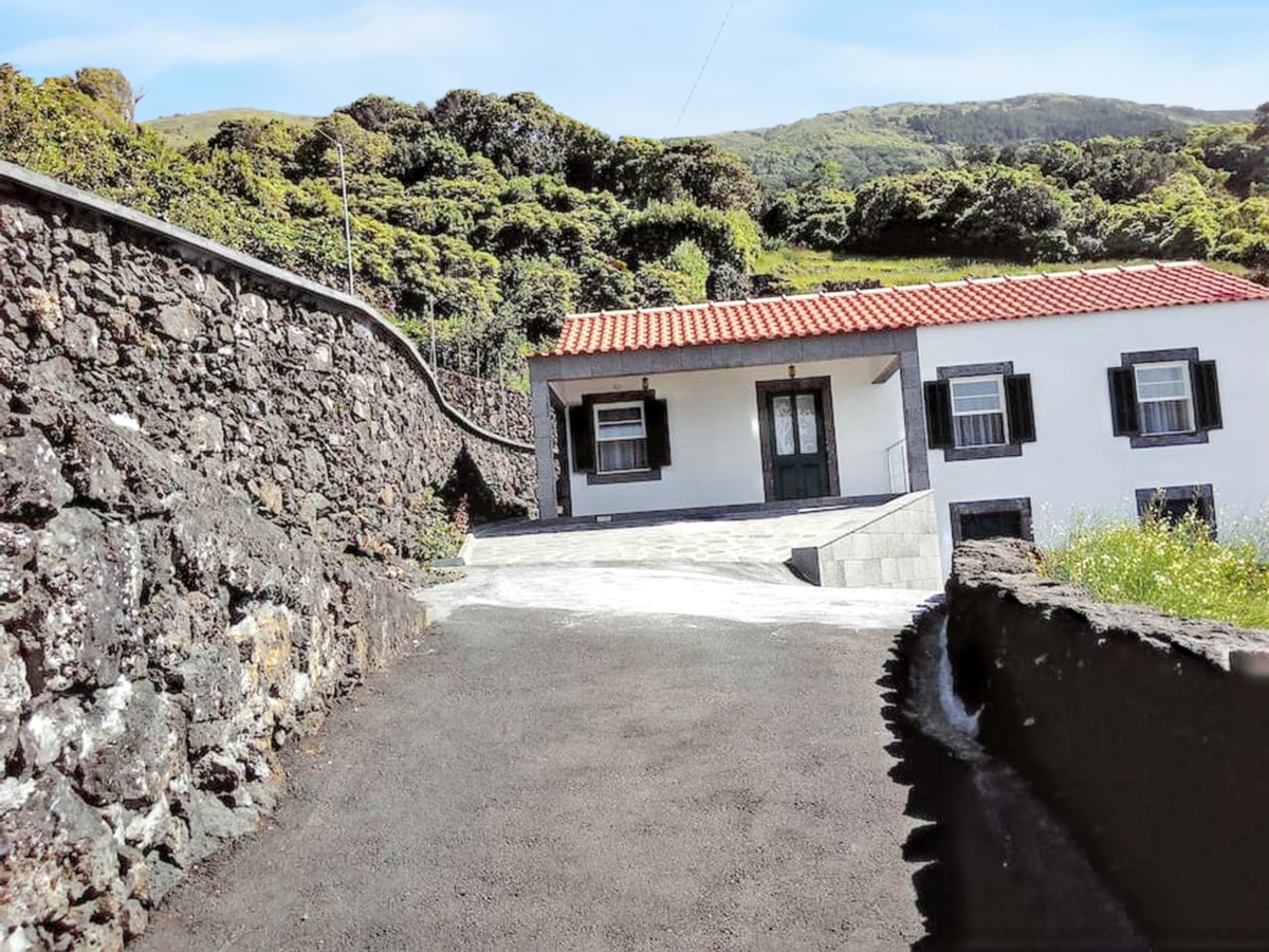 Maison vue mer et montagne avec jardin à Santo Amaro, PT - Photo 23