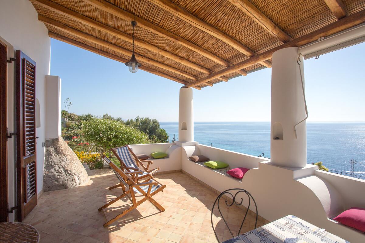 Maison 57 m² vue mer et jardin à Lipari - Photo 5