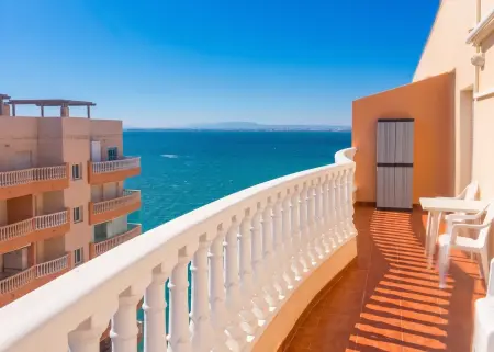 Duplex avec solarium privé de 90 m² et vue 360° à La Manga : photo 17