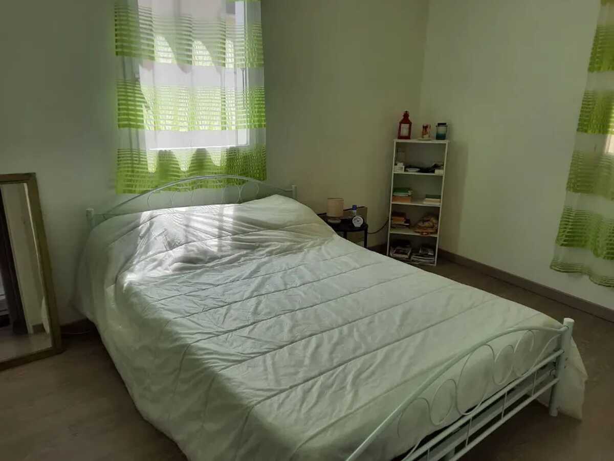 Appartement 4 pers. centre Digne-les-Bains, balcon vue ville - Photo 2