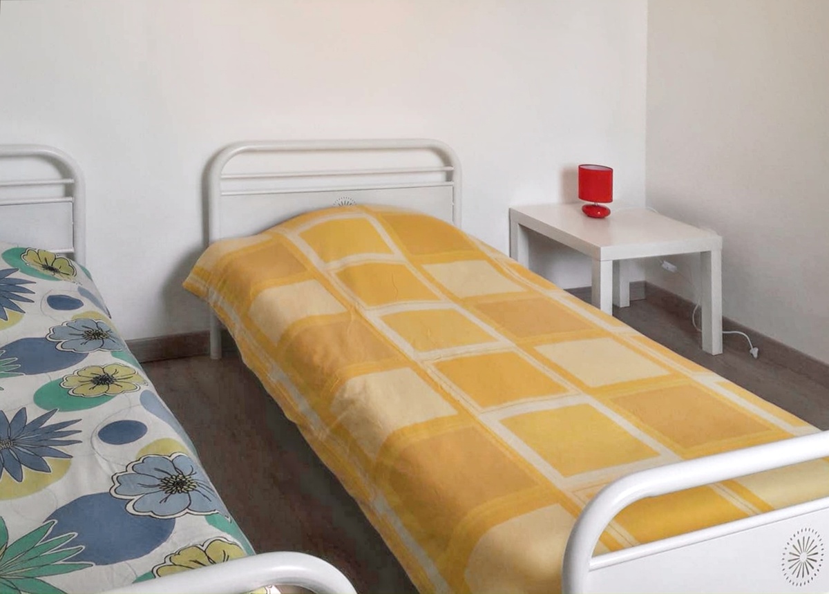 Appartement 4 pers. centre Digne-les-Bains, balcon vue ville - Photo 9