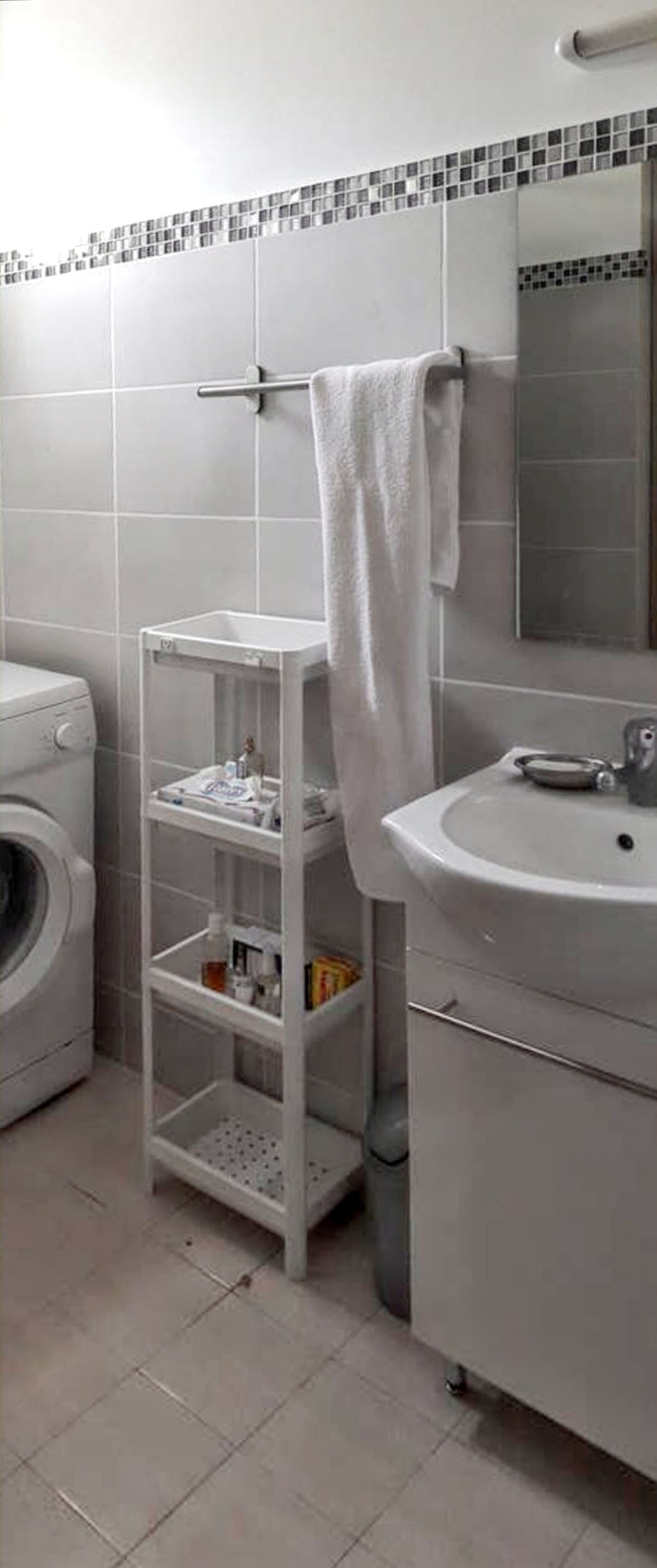 Appartement 4 pers. centre Digne-les-Bains, balcon vue ville - Photo 13
