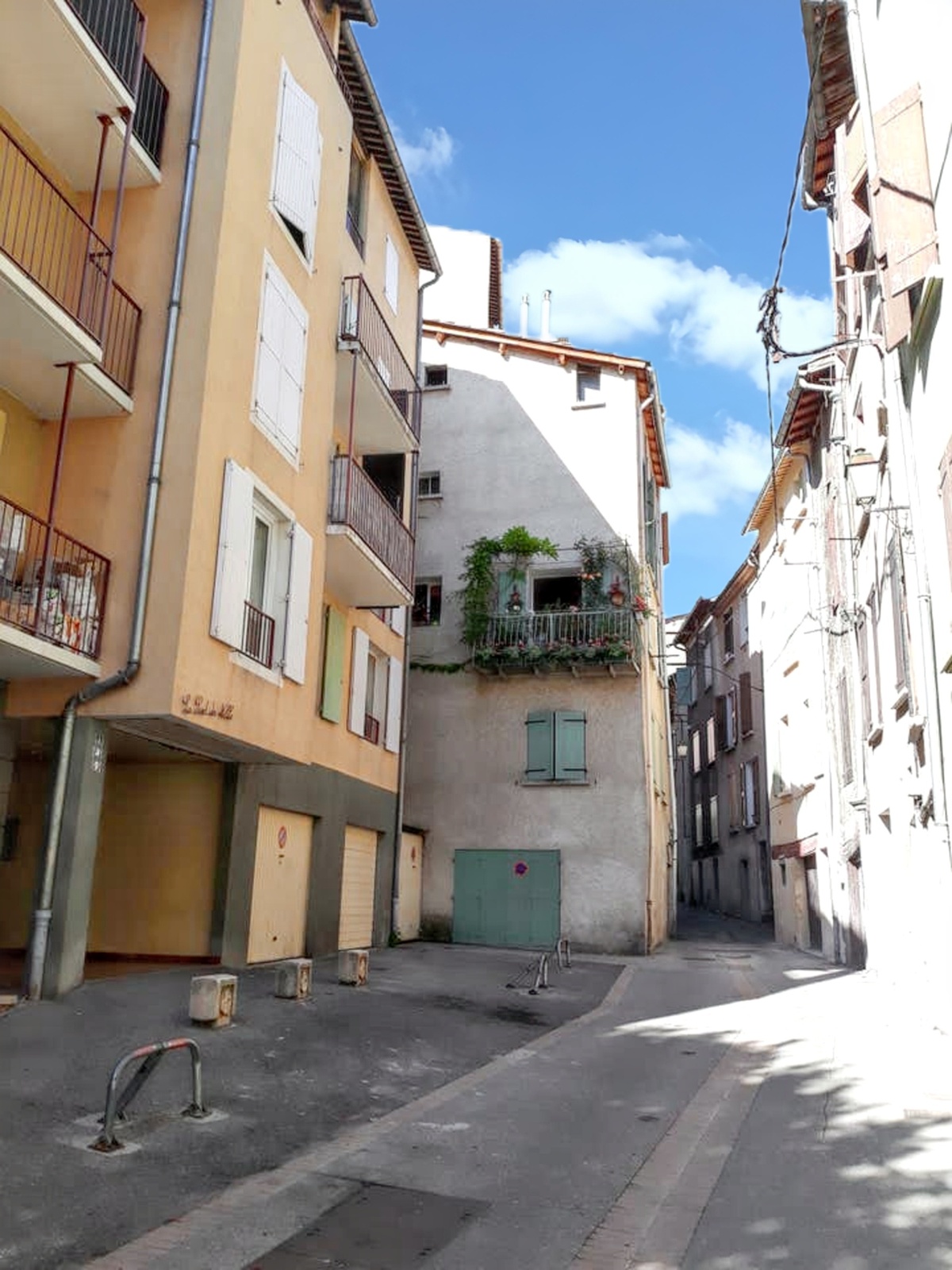 Appartement 4 pers. centre Digne-les-Bains, balcon vue ville - Photo 16