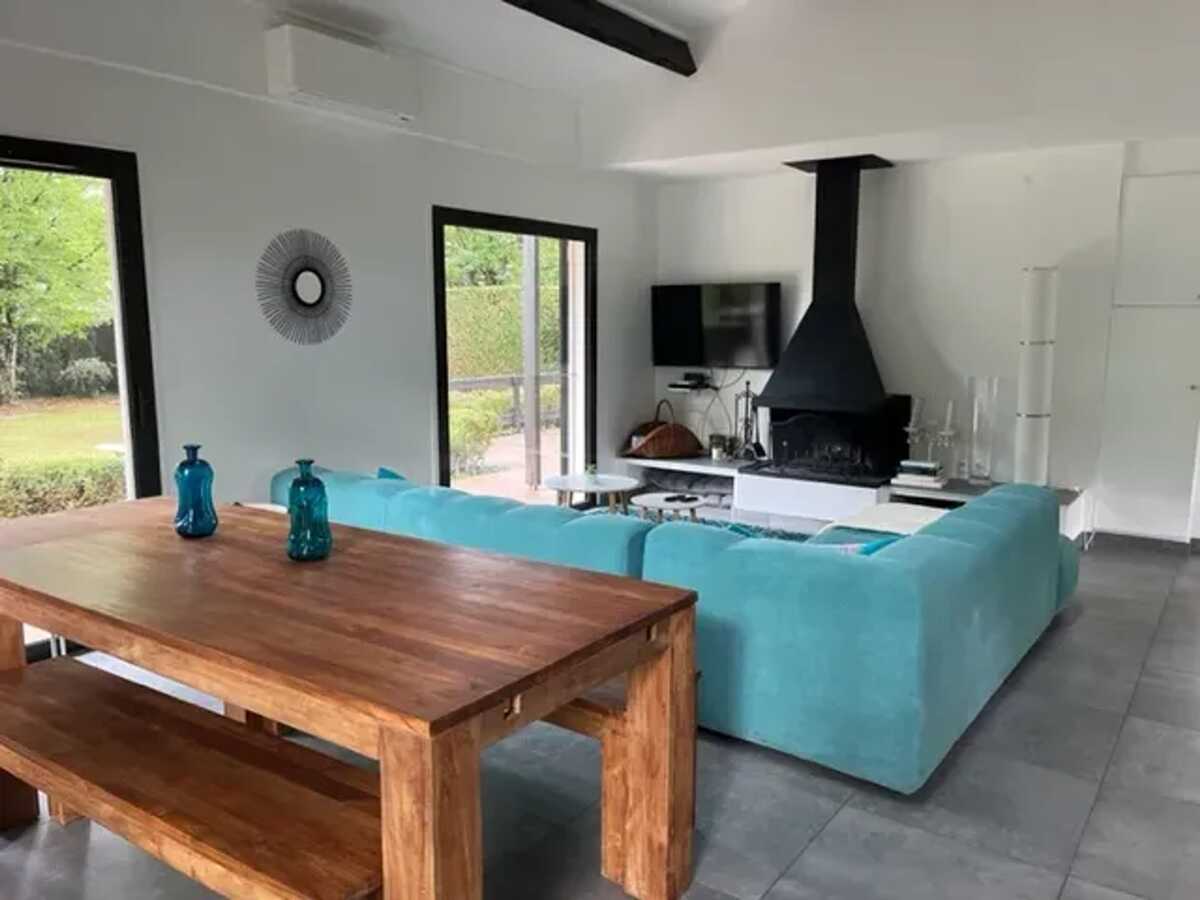 Maison 180 m² pour 14 personnes, piscine et accès lac - Photo 8
