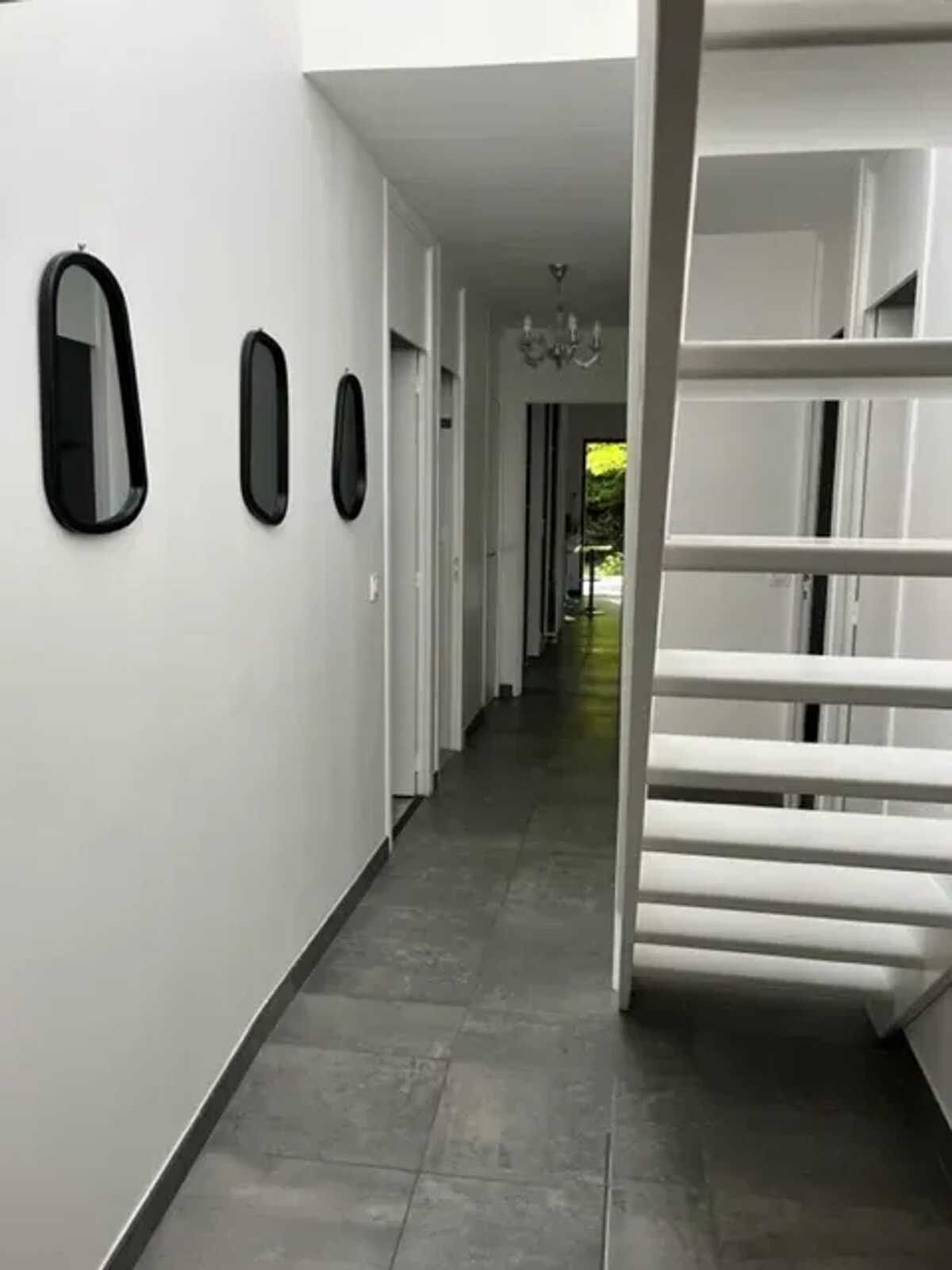 Maison 180 m² pour 14 personnes, piscine et accès lac - Photo 11