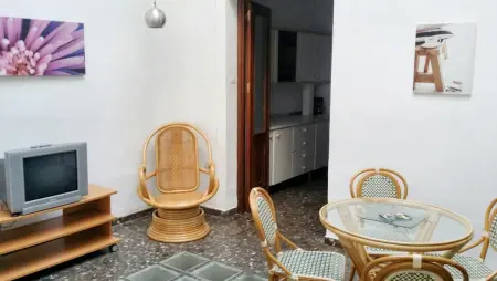 Location appartement à Cádiz, Appartement spacieux à Cádiz 130 m² avec balcon et vue sur la ville