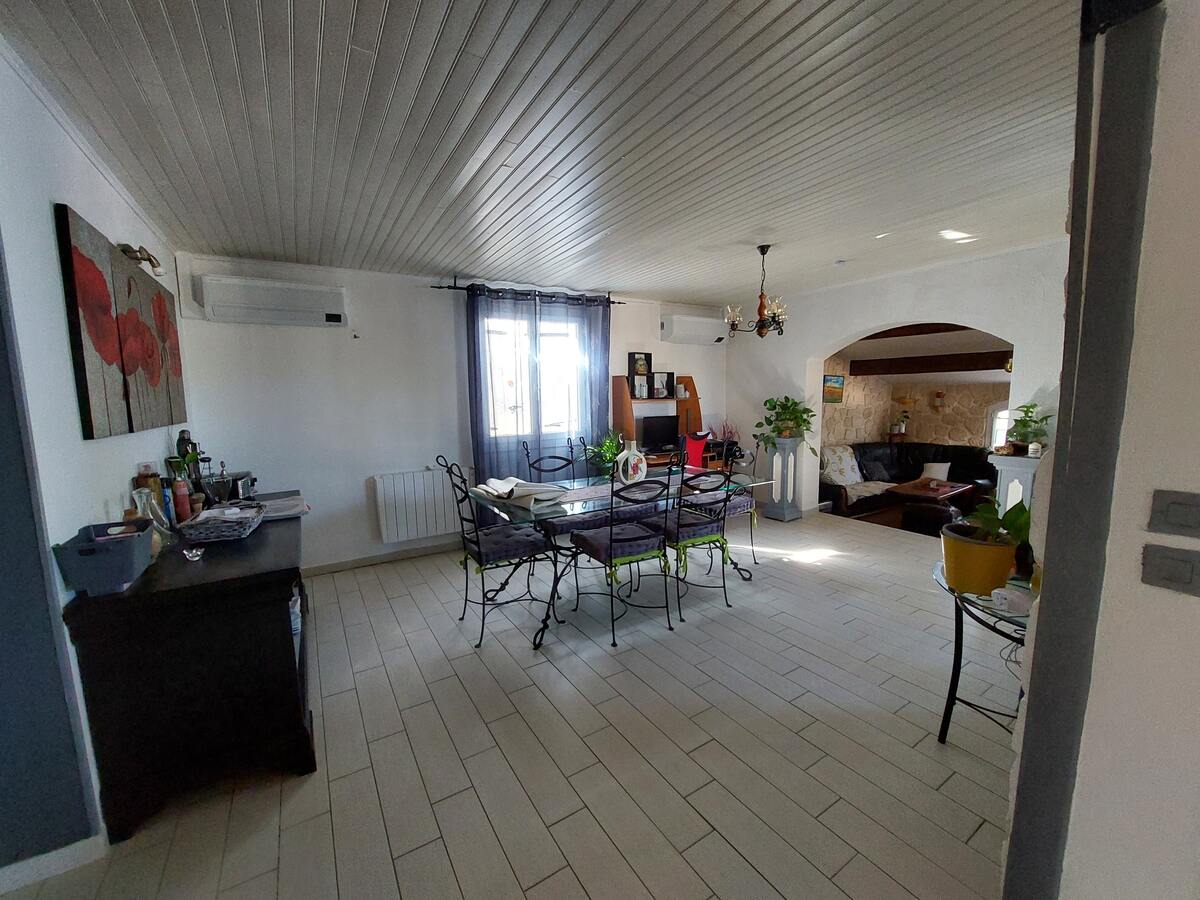 Maison 100 m² à Autignac, vue montagne et jardin clos - Photo 2