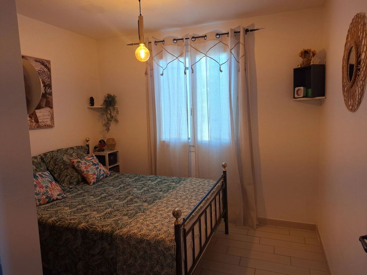 Maison 100 m² à Autignac, vue montagne et jardin clos - Photo 6