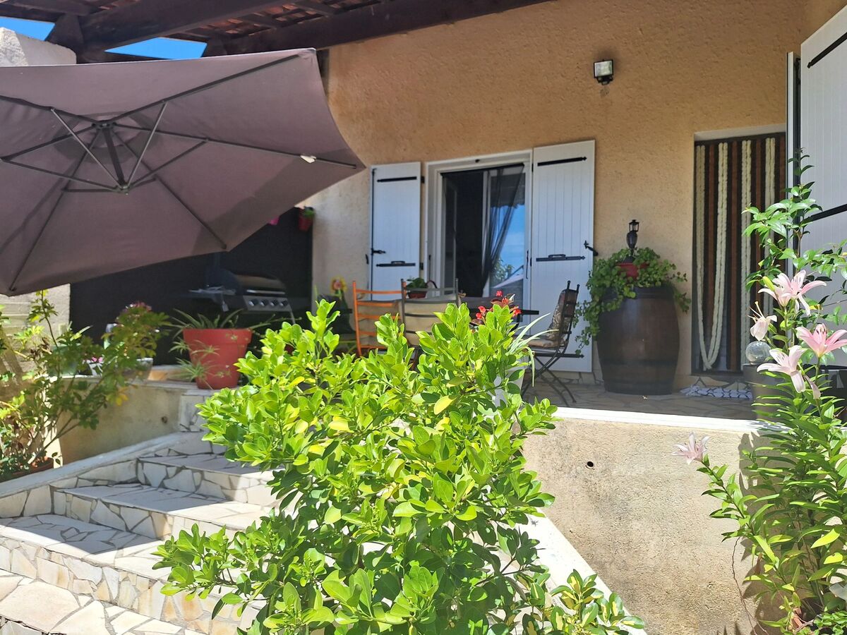 Maison 100 m² à Autignac, vue montagne et jardin clos - Photo 13