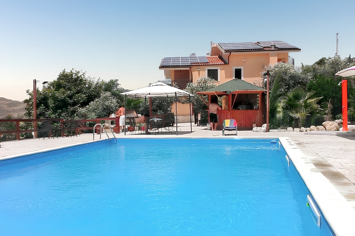 Villa 11 pers., 5 chambres, piscine privée à Bompensiere - Photo 1