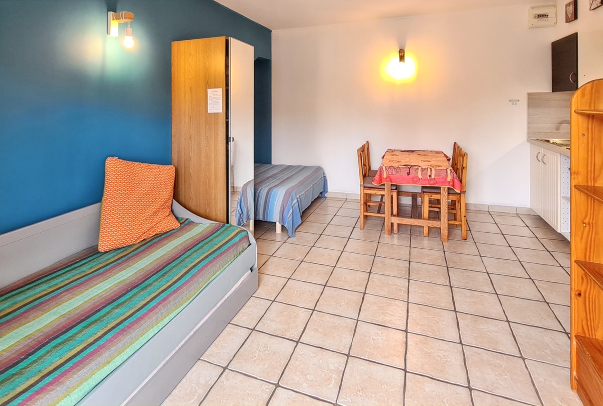 Studio 20 m² à Hyères avec terrasse, jardin et barbecue - Photo 6