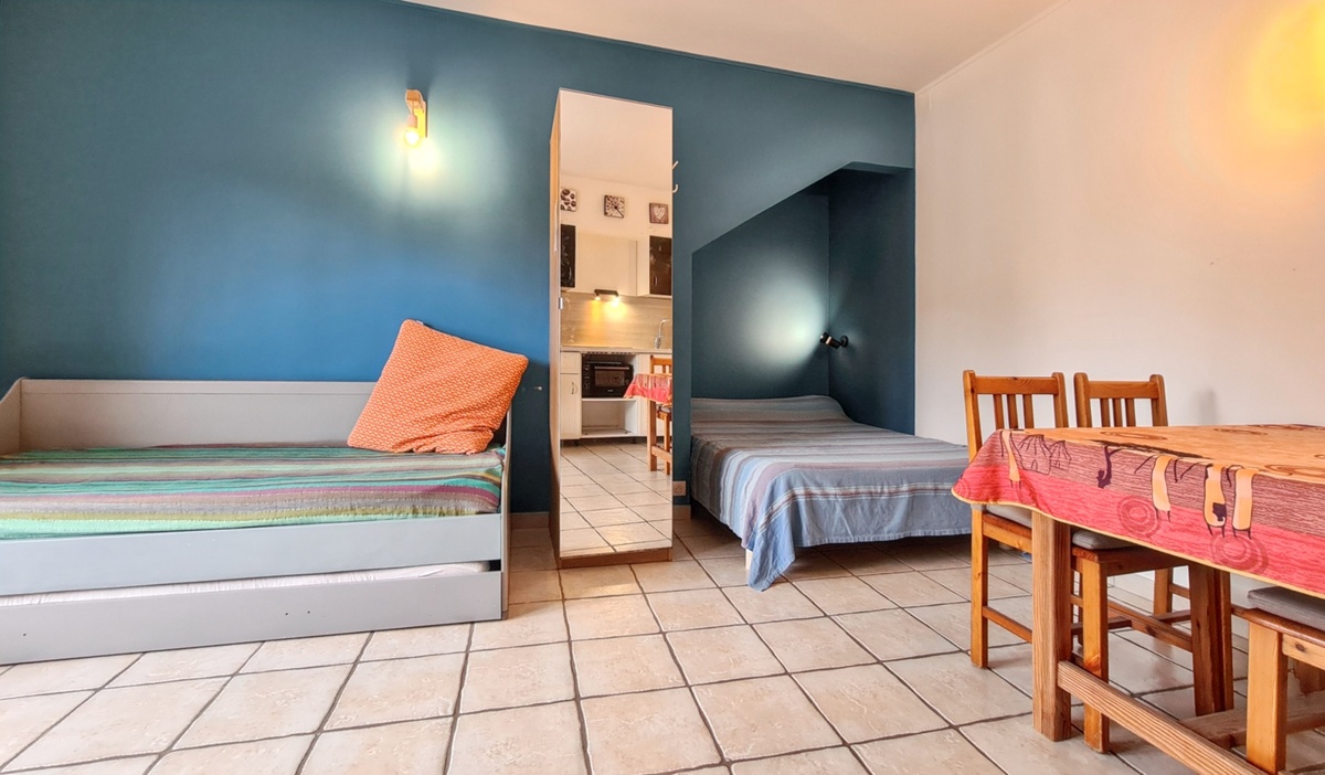 Studio 20 m² à Hyères avec terrasse, jardin et barbecue - Photo 7