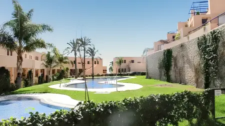 Location appartement à Almeria, Appartement convivial avec vue sur la mer