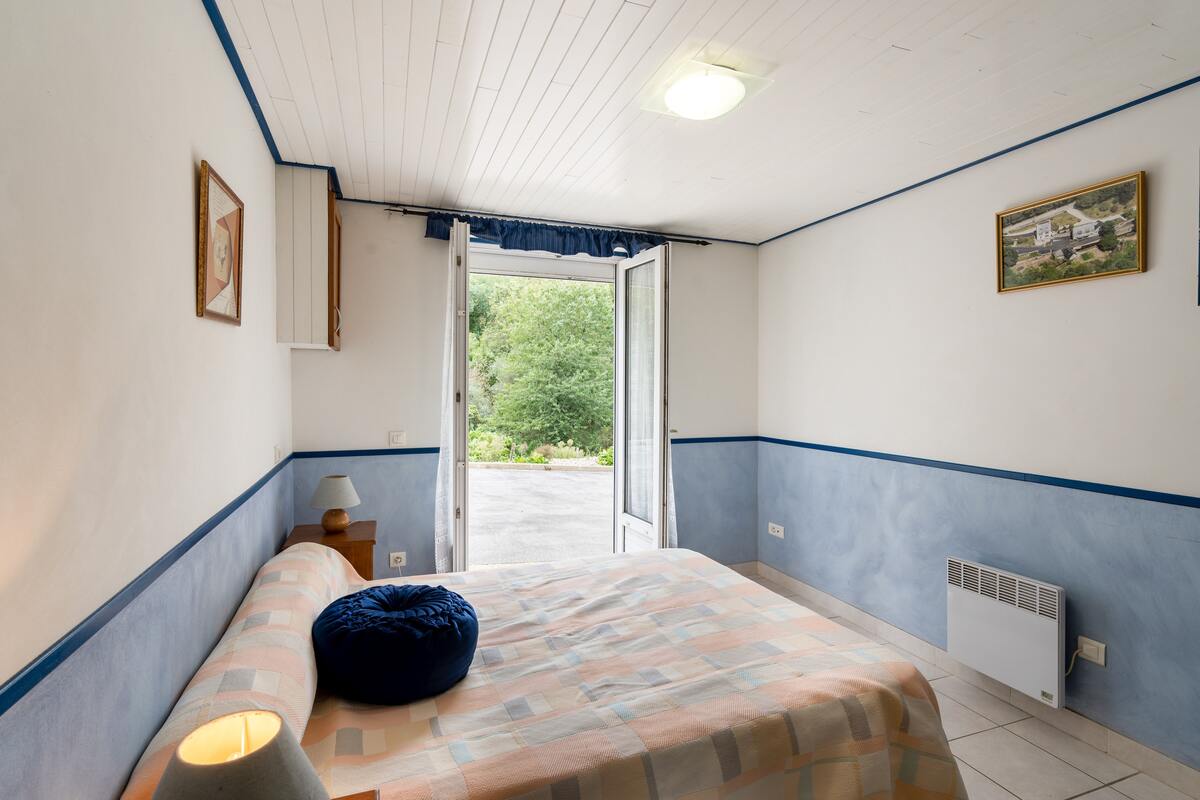 Maison 40 m² avec jardin clôturé à Beuzec-Cap-Sizun - Photo 7