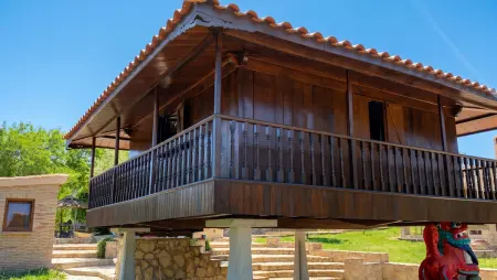 Villa spacieuse à Querol avec piscine privée et jacuzzi : photo 4