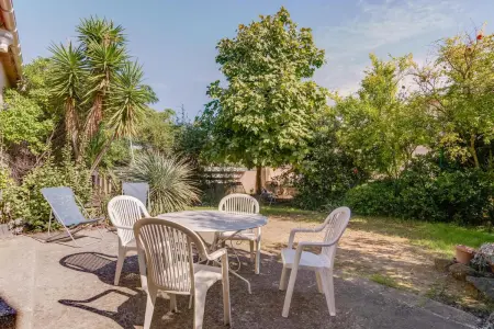 Maison de charme à Agde avec jardin et terrasse - Photo 2
