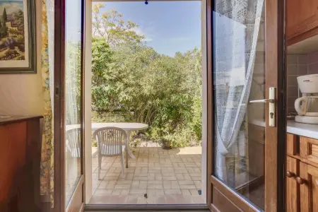 Maison de charme à Agde avec jardin et terrasse - Photo 4