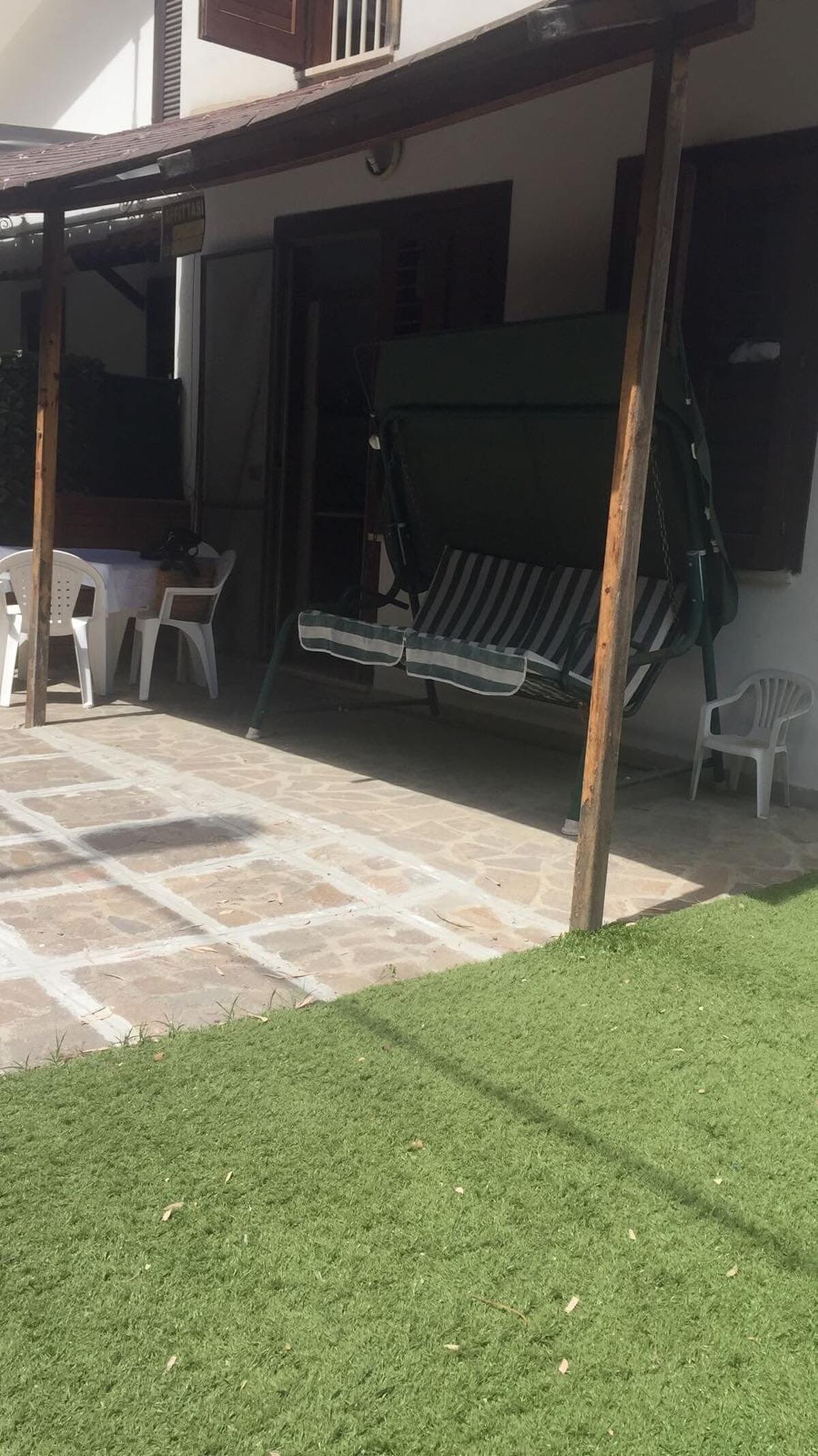 Maison 60 m² à Laura, jardin clôturé et barbecue - Photo 8