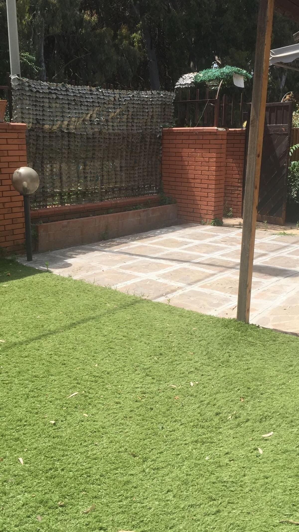 Maison 60 m² à Laura, jardin clôturé et barbecue - Photo 11