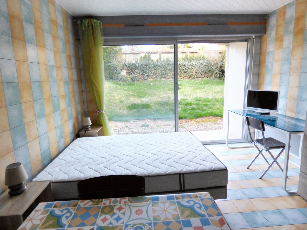 Studio 25 m² avec terrasse à Brioude - Photo 2