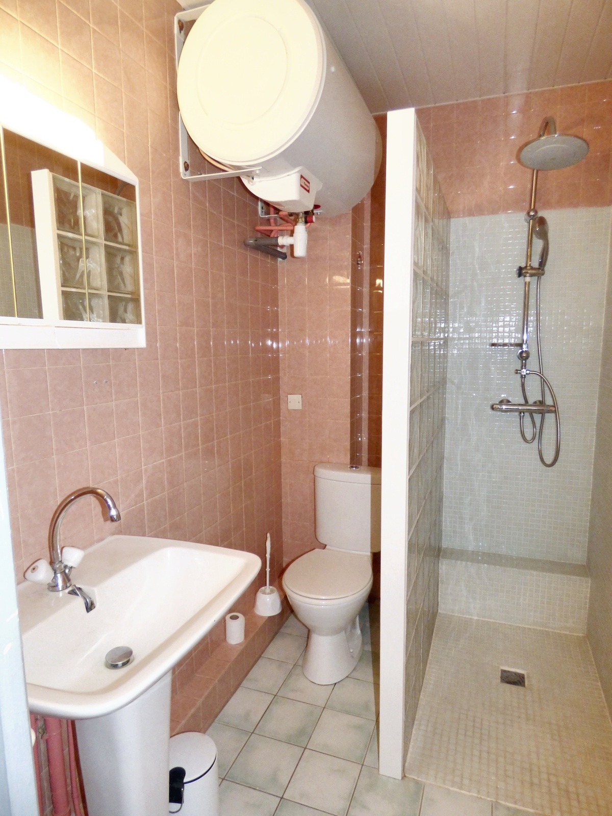 Studio 25 m² avec terrasse à Brioude - Photo 3