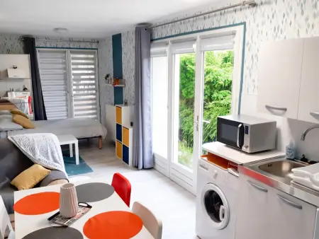 Studio cosy 30 m² avec piscine partagée à Saint-Apollinaire : photo 12