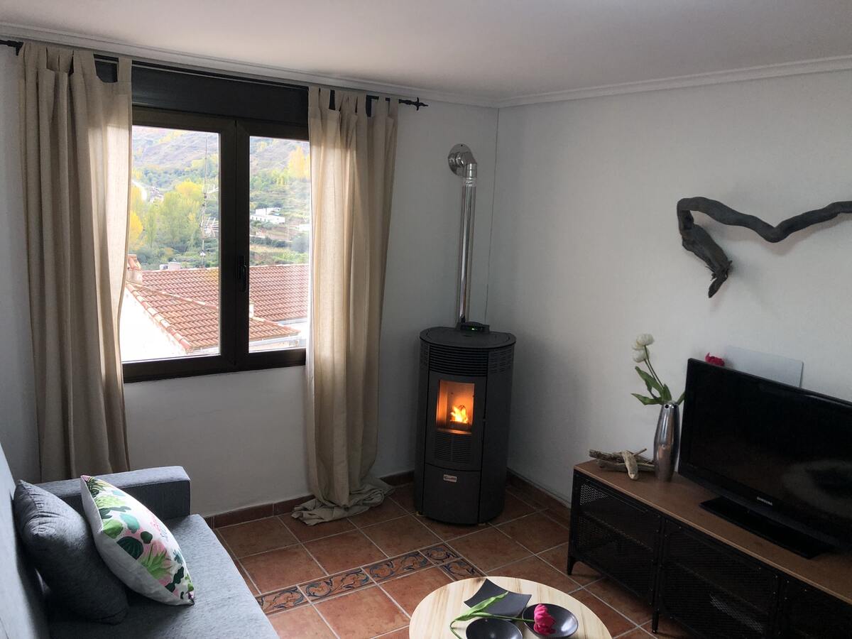 Maison de 180 m² avec vue montagne à Viguera, 3 chambres - Photo 5
