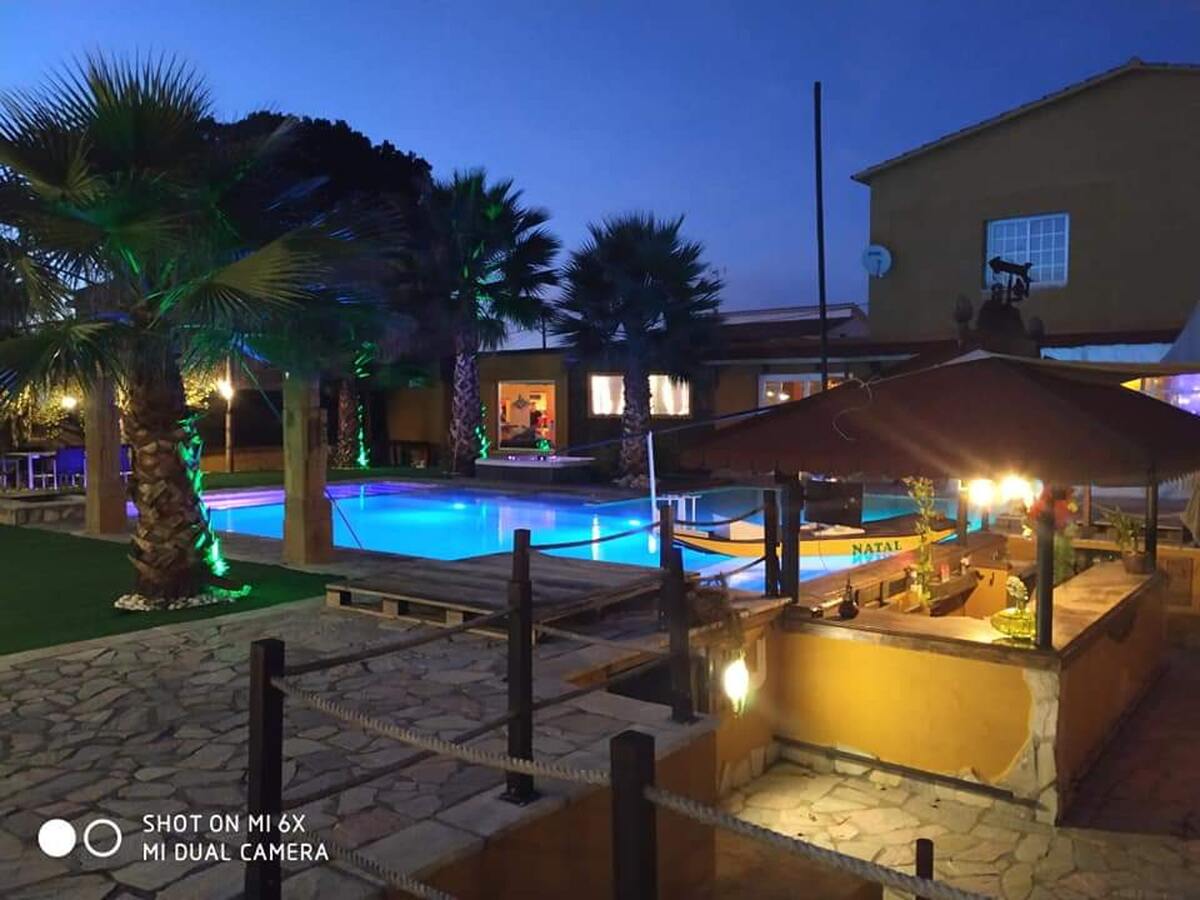 Villa élégante à Rubí avec piscine privée et jardin - Photo 5
