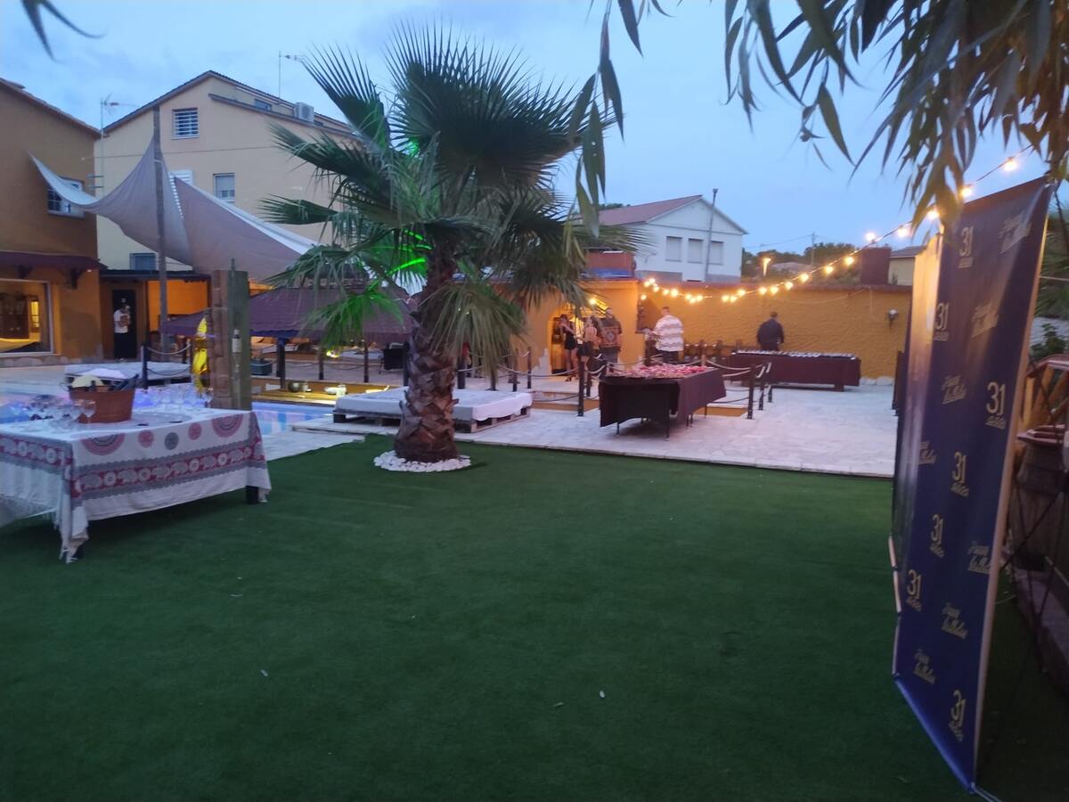 Villa élégante à Rubí avec piscine privée et jardin - Photo 6